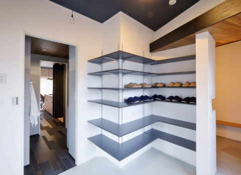 柔軟性の高い土間スペース